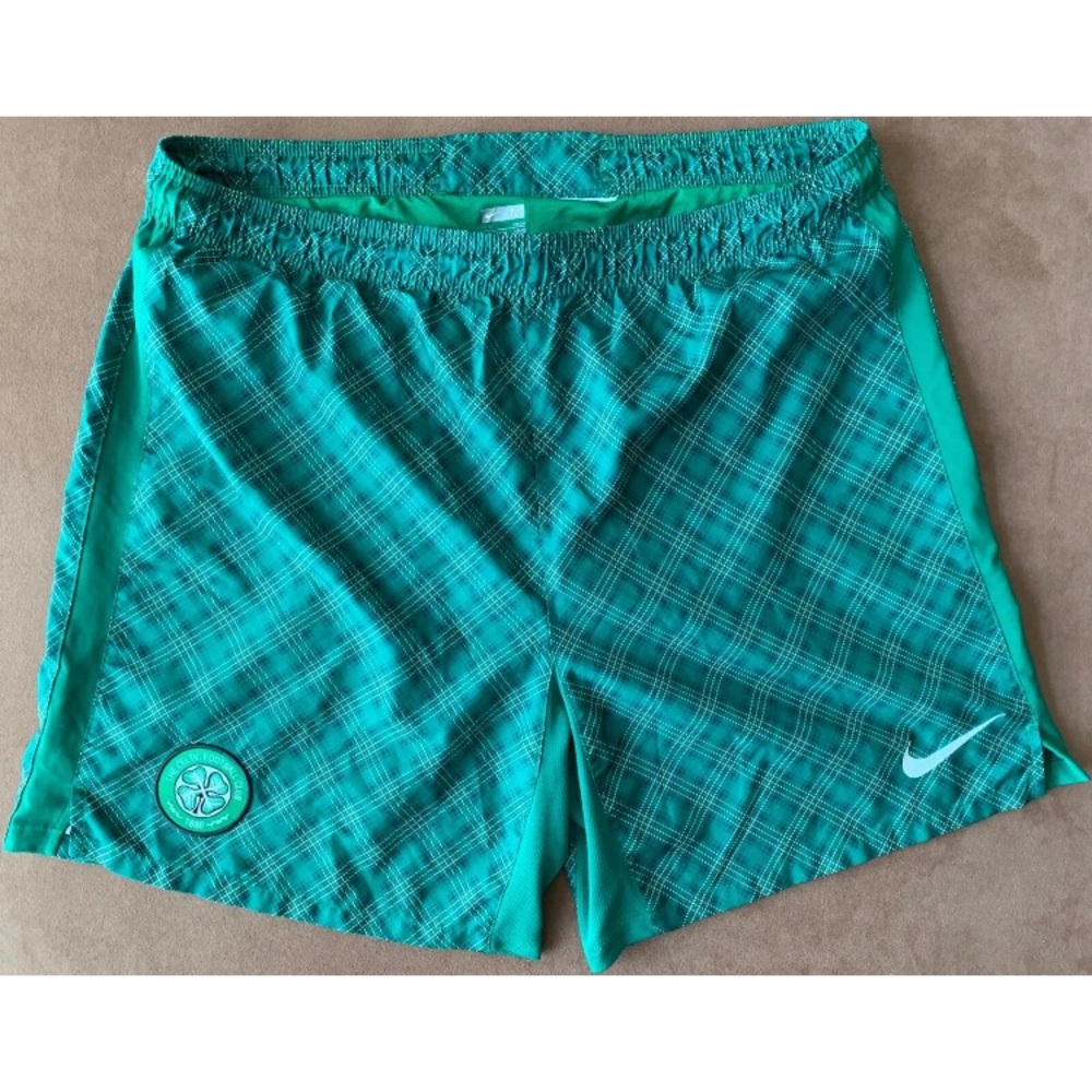 Vintage Nike Soccer Shorts 7” Celtic Football Club 1888